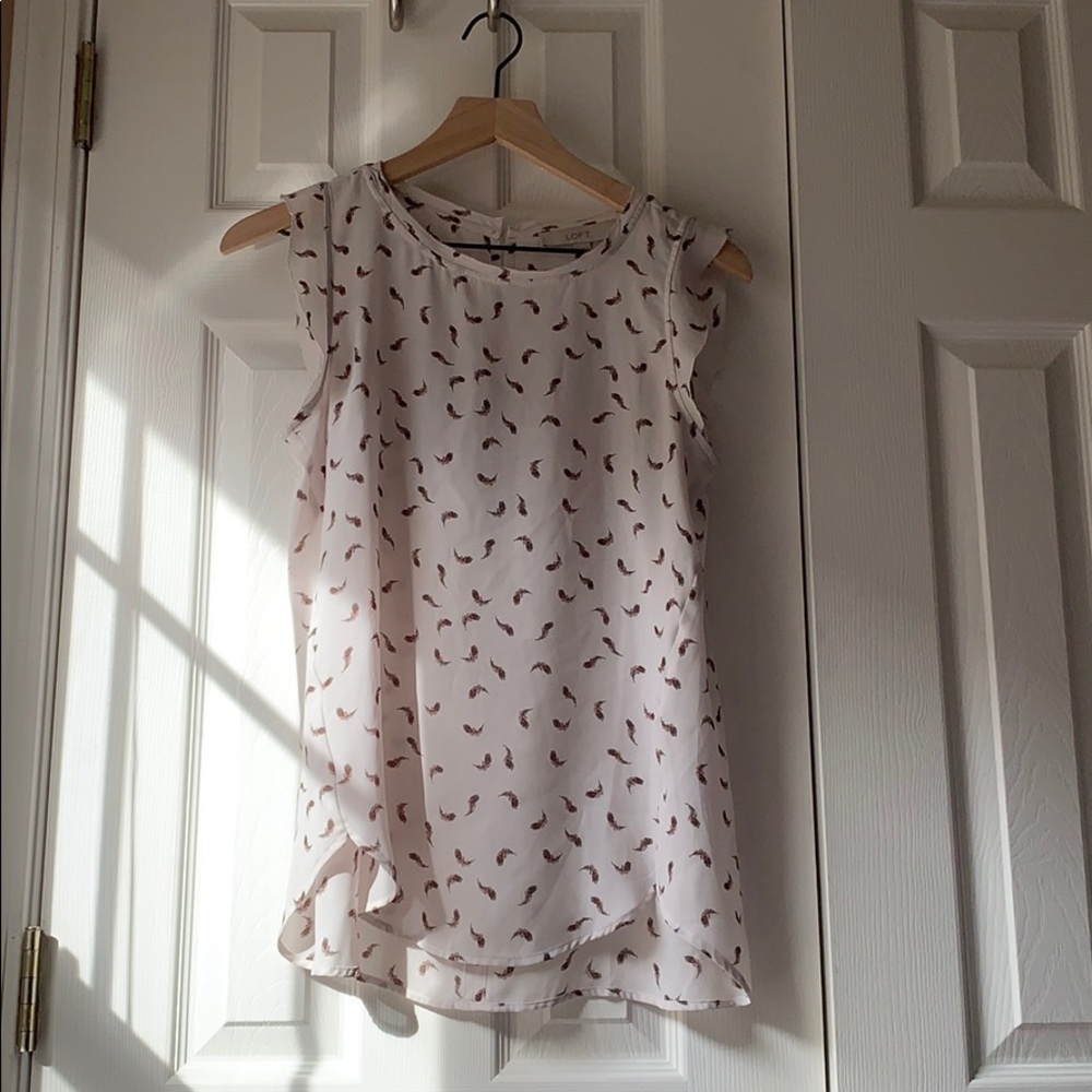 LOFT Sleeveless patterned blouse